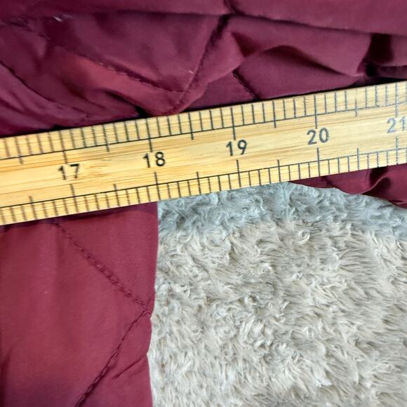 J. Crew Downtown Quilted Field Jacket Utility Barn XS Extra Small Maroon Red - Picture 8 of 9